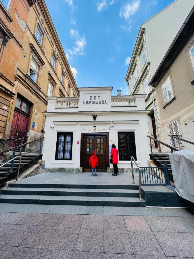Downtown Secret Apartment ザグレブ エクステリア 写真